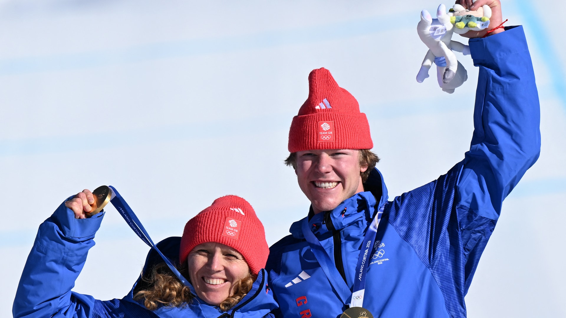 Charlotte Bankes, Huw Nightingale speed to first SBX medal for Great Britain