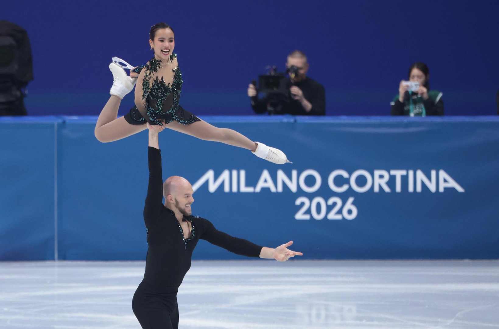 Ellie Kam and Danny O'Shea skate their free skate