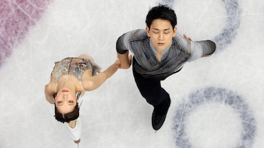 Japan's Riku Miura and Ryuichi Kihara flawless for Olympic pairs figure  skating gold | NBC Olympics