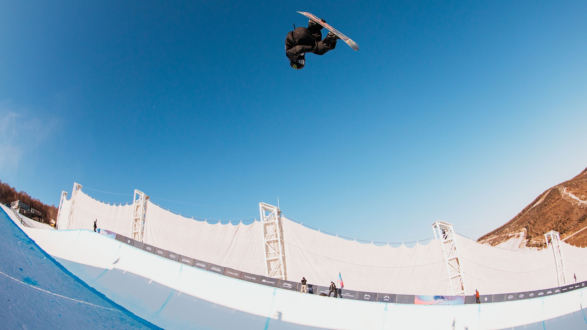 Ayumu Hirano, 14-year-old Patti Zhou win snowboard halfpipe events